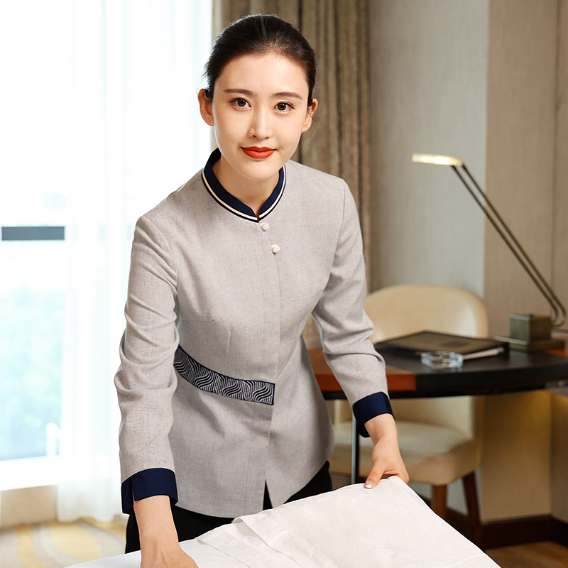 HT032-1070女秋冬保洁服