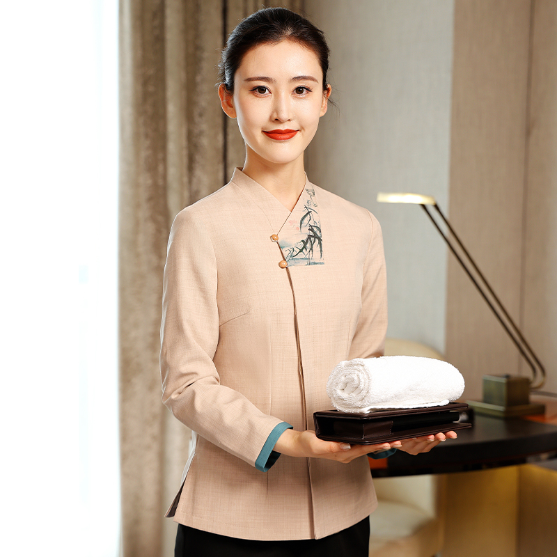 HT032-1261-14女秋冬保洁服