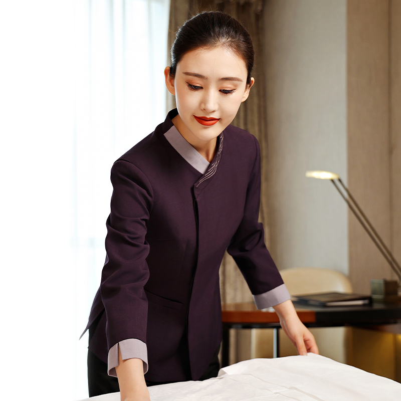 HT032-1324女秋冬保洁服