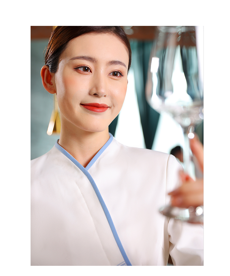白色 (22)